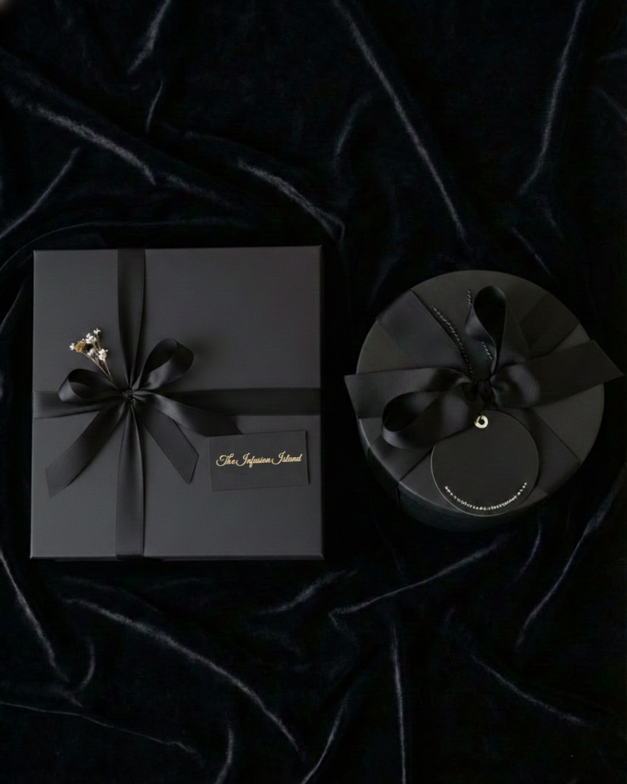 Island Corporate Gift Hamper - With Assorted Desserts & Goodies